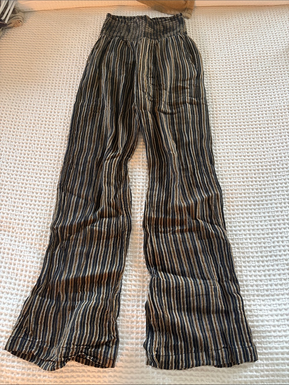 Billabong beach pants